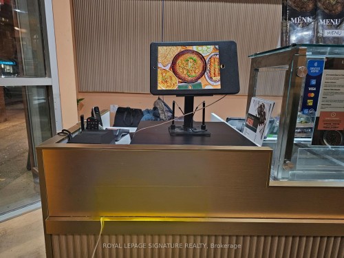 736 Bay Street, Toronto, ON 