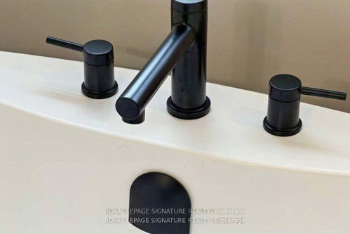 1467 Lakeport Crescent, Oakville, ON - Indoor