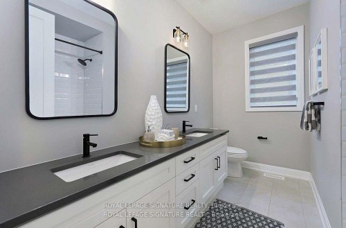 1467 Lakeport Crescent, Oakville, ON - Indoor Photo Showing Bathroom