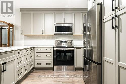 Newer Appliances - 13 Arden Park, Stratford, ON - Indoor Photo Showing Kitchen