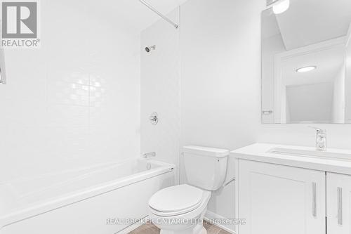 9 - 301 Glenroy Gilbert Drive, Ottawa, ON - Indoor Photo Showing Bathroom