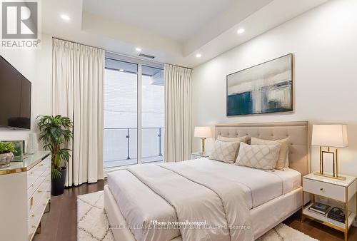 302 - 88 Davenport Road, Toronto, ON - Indoor Photo Showing Bedroom