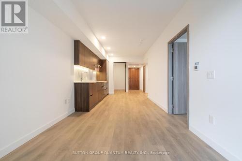 1603 - 3 Concord Cityplace Way, Toronto, ON - Indoor Photo Showing Other Room