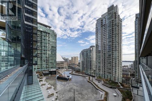 1603 - 3 Concord Cityplace Way, Toronto, ON - Outdoor With Facade