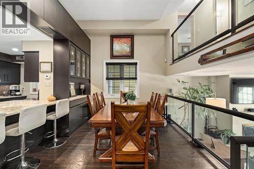 1500 Venetian Boulevard Unit# W-9, Point Edward, ON - Indoor Photo Showing Dining Room