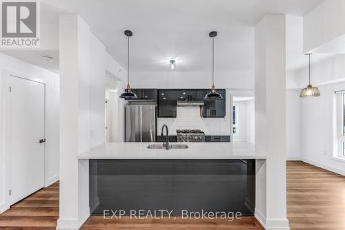 101 - 4 Spice Way, Barrie, ON - Indoor