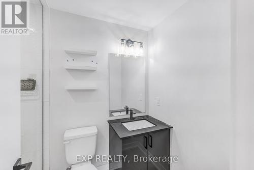 101 - 4 Spice Way, Barrie, ON -  Photo Showing Bathroom