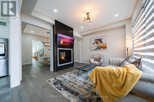 3444 Mosley Gate, Oakville, ON - Indoor Photo Showing Living Room With Fireplace