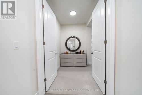 3444 Mosley Gate, Oakville, ON - Indoor Photo Showing Other Room