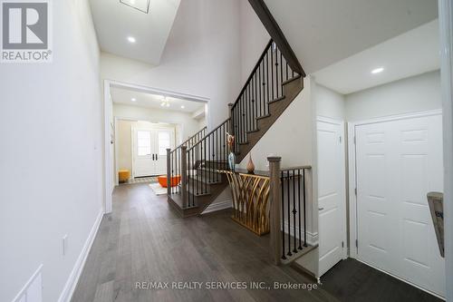 3444 Mosley Gate, Oakville, ON - Indoor Photo Showing Other Room