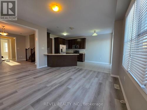 1127 Savoline Boulevard, Milton, ON - Indoor Photo Showing Other Room