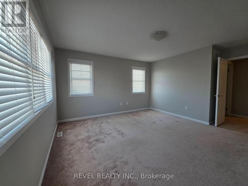 1127 Savoline Boulevard, Milton, ON - Indoor Photo Showing Other Room