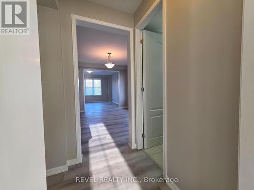 1127 Savoline Boulevard, Milton, ON - Indoor Photo Showing Other Room