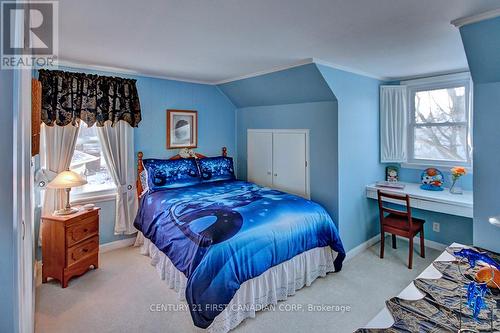 10 Regent Street, St. Thomas, ON - Indoor Photo Showing Bedroom