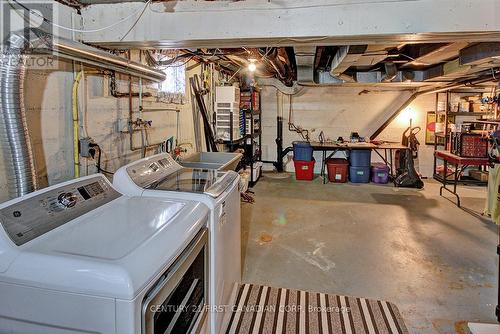 10 Regent Street, St. Thomas, ON - Indoor Photo Showing Laundry Room