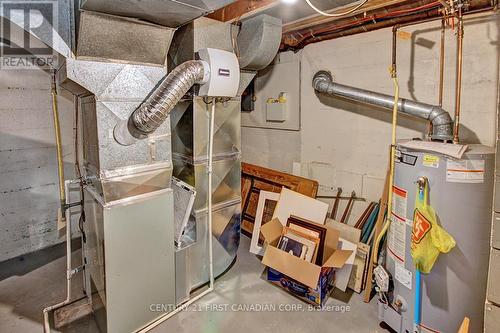 10 Regent Street, St. Thomas, ON - Indoor Photo Showing Basement
