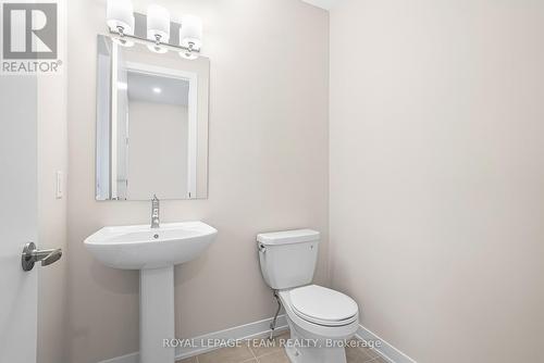 120 Beebalm Crescent, Ottawa, ON - Indoor Photo Showing Bathroom