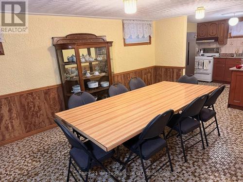 14 Drury Crescent, St. Catharines (Carlton/Bunting), ON - Indoor Photo Showing Dining Room