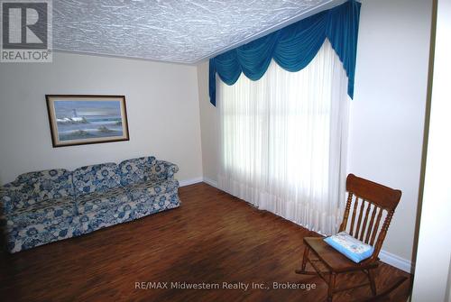 62 King Street N, Minto, ON - Indoor