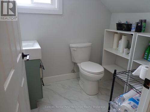 523 Mill Street, West Grey, ON - Indoor Photo Showing Bathroom