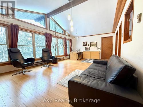 173266 Mulock Road, West Grey, ON - Indoor