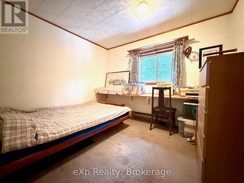 173266 Mulock Road, West Grey, ON - Indoor Photo Showing Bedroom