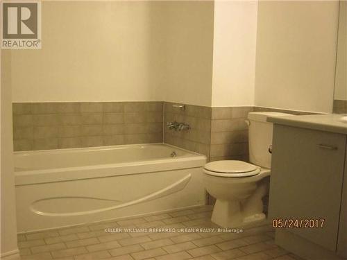 1001 - 25 The Esplanade, Toronto, ON - Indoor Photo Showing Bathroom
