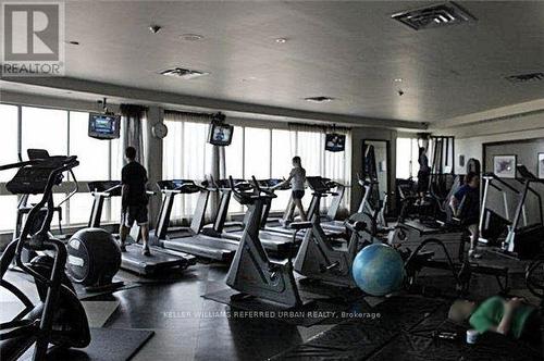 1001 - 25 The Esplanade, Toronto, ON - Indoor Photo Showing Gym Room