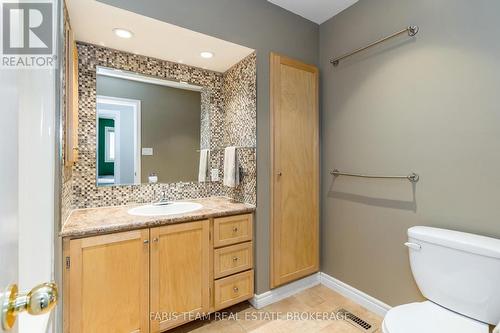 1941 Vespra Valley Road, Springwater, ON - Indoor Photo Showing Bathroom