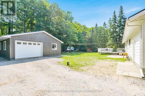 1941 Vespra Valley Road, Springwater, ON - Outdoor With Exterior