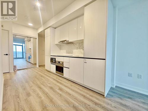 4607 - 8 Interchange Way, Vaughan, ON - Indoor Photo Showing Other Room