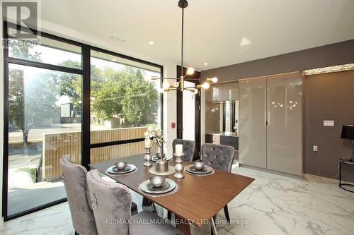 4B Owen Street, Toronto, ON - Indoor Photo Showing Dining Room