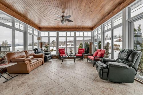 Veranda - 45 Av. Du Soleil, Fossambault-Sur-Le-Lac, QC - Indoor Photo Showing Living Room