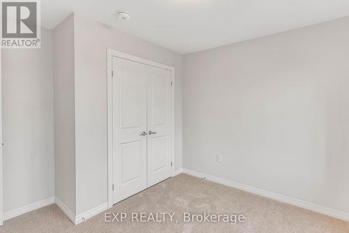 16 Bromley Drive N, St. Catharines, ON - Indoor Photo Showing Other Room