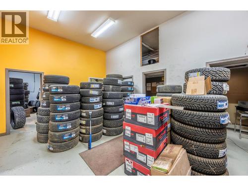 1025 10Th Avenue, Golden, BC 