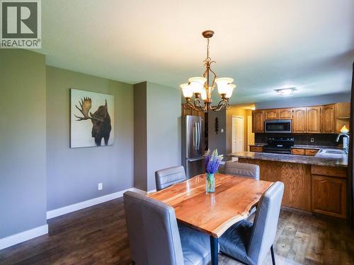 4678 Ten Mile Lake Road, Quesnel, BC - Indoor Photo Showing Dining Room