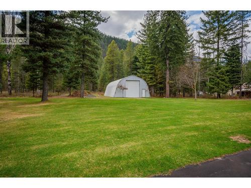 4830 Fletcher Creek Road, Fletcher Creek, BC - Outdoor