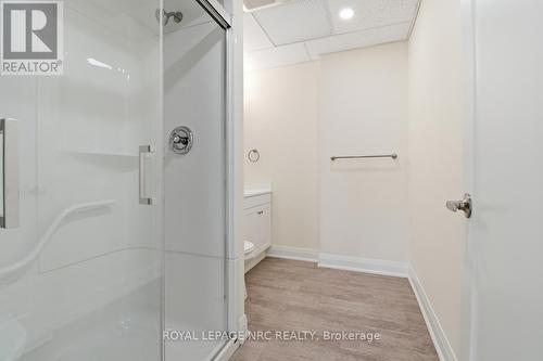 3 Pc Bath Shower, Toilet, Sink/Vanity - 201 - 431 St. Paul Street Street, St. Catharines (Downtown), ON 