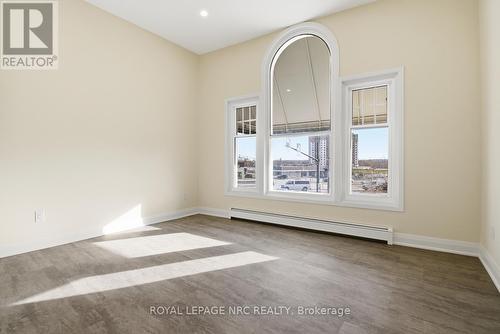 Bedroom # 2 - 201 - 431 St. Paul Street Street, St. Catharines (Downtown), ON 