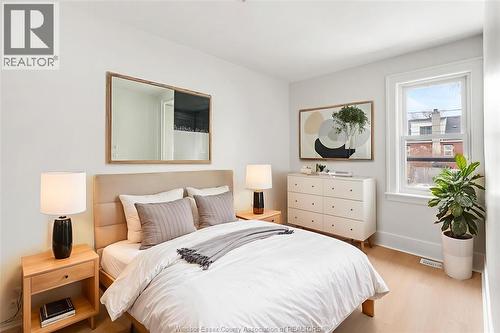 860 Edward Avenue, Windsor, ON - Indoor Photo Showing Bedroom