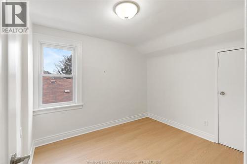 860 Edward Avenue, Windsor, ON - Indoor Photo Showing Other Room
