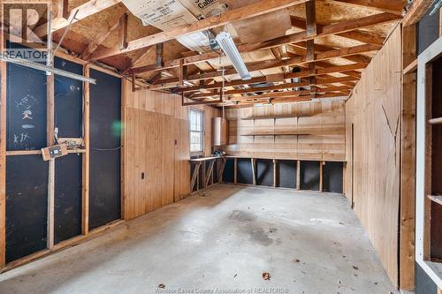 860 Edward Avenue, Windsor, ON - Indoor Photo Showing Basement