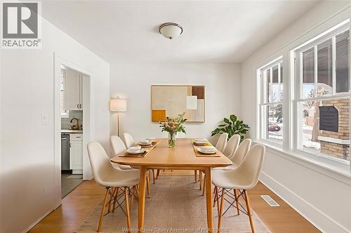 860 Edward Avenue, Windsor, ON - Indoor Photo Showing Dining Room