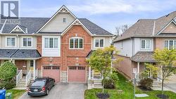 #37 - 1035 VICTORIA ROAD S  Guelph (Kortright East), ON N1L 0H5