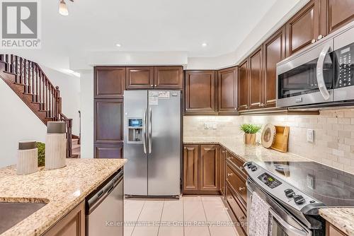 #37 - 1035 Victoria Road S, Guelph (Kortright East), ON - Indoor Photo Showing Kitchen With Stainless Steel Kitchen With Upgraded Kitchen