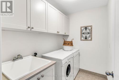 #37 - 1035 Victoria Road S, Guelph (Kortright East), ON - Indoor Photo Showing Laundry Room