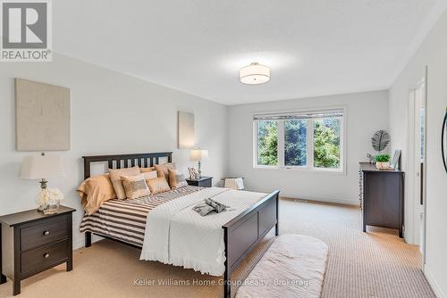 #37 - 1035 Victoria Road S, Guelph (Kortright East), ON - Indoor Photo Showing Bedroom