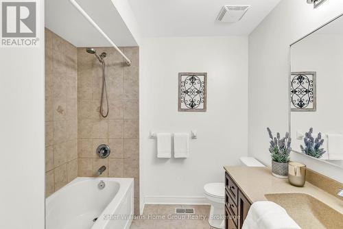 #37 - 1035 Victoria Road S, Guelph (Kortright East), ON - Indoor Photo Showing Bathroom