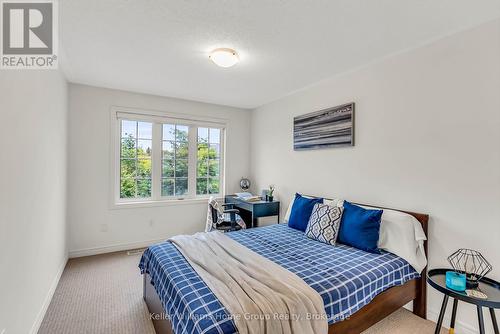 #37 - 1035 Victoria Road S, Guelph (Kortright East), ON - Indoor Photo Showing Bedroom