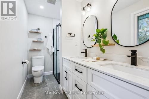 7003 Beatty Line N, Centre Wellington, ON - Indoor Photo Showing Bathroom